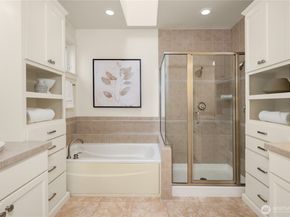 508 10th Avenue W, Kirkland WA 98033