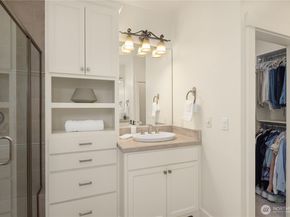 508 10th Avenue W, Kirkland WA 98033