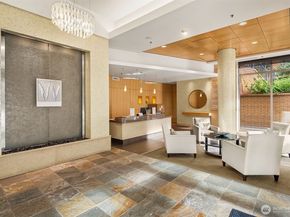 10610 NE 9th Place 1206, Bellevue WA 98004