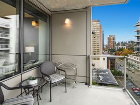 10610 NE 9th Place 1206, Bellevue WA 98004