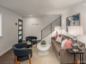 12013 9th Avenue NW B, Seattle WA 98177