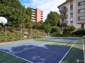 13229 Linden Avenue N 403B, Seattle WA 98133