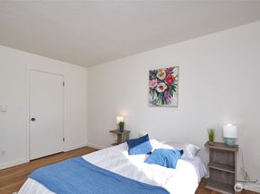 13229 Linden Avenue N 403B, Seattle WA 98133