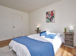 13229 Linden Avenue N 403B, Seattle WA 98133