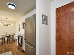 13229 Linden Avenue N 403B, Seattle WA 98133