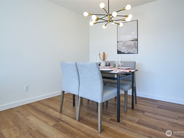 13229 Linden Avenue N 403B, Seattle WA 98133