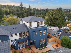 5033 25th Avenue SW A, Seattle WA 98106