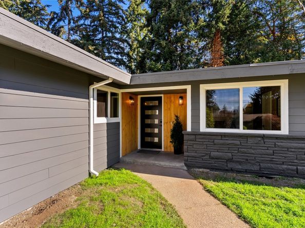 19342 2nd Avenue NW, Shoreline WA 98177