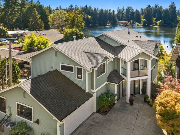 2155 N 128th Street C, Seattle WA 98133