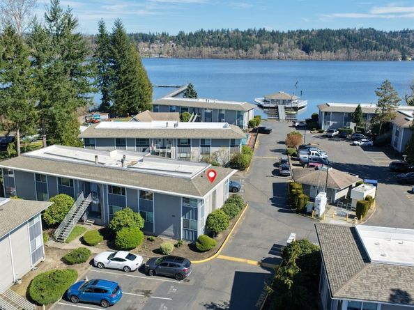 17404 NE 45th Street 170, Redmond WA 98052