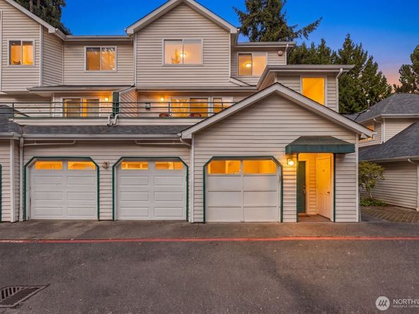 16219 Northup Way C201, Bellevue WA 98008