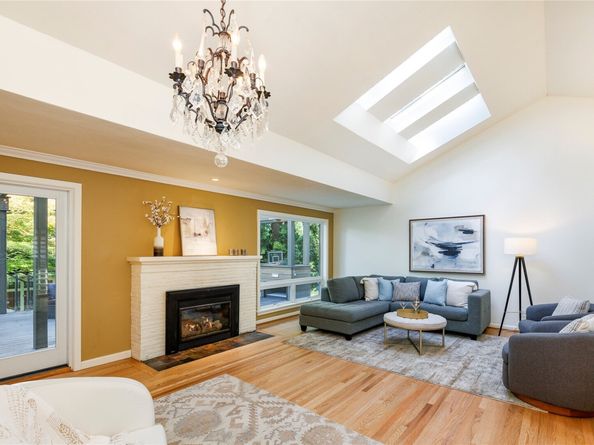 12051 4th Avenue NW, Seattle WA 98177