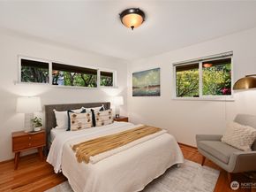 10801 12th Avenue NE, Seattle WA 98125