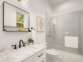 1024 91st Avenue NE, Bellevue WA 98004