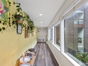 611 S State Street 9, Kirkland WA 98033