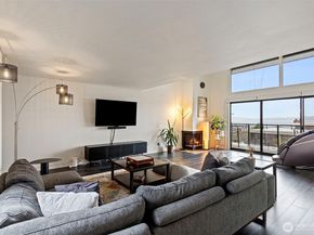611 S State Street 9, Kirkland WA 98033