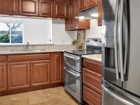 14777 NE 51st Street L4, Bellevue WA 98007