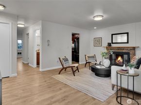 14777 NE 51st Street L4, Bellevue WA 98007
