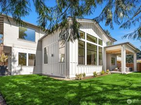 12211 NE 134th Street, Kirkland WA 98034