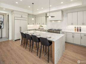 12211 NE 134th Street, Kirkland WA 98034