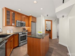 3100 Fairview Avenue E 302, Seattle WA 98102