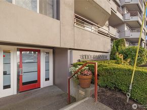 3100 Fairview Avenue E 302, Seattle WA 98102