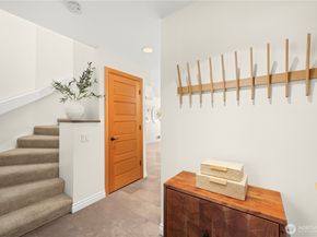 3100 Fairview Avenue E 302, Seattle WA 98102