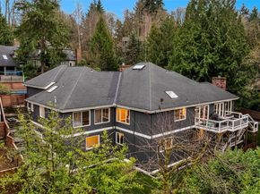 8402 SE 53rd Place, Mercer Island WA 98040