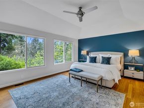 8402 SE 53rd Place, Mercer Island WA 98040