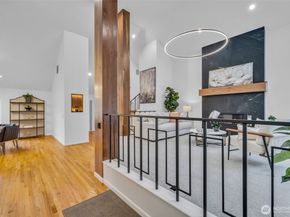 8402 SE 53rd Place, Mercer Island WA 98040