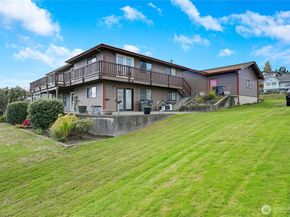 2601 2nd Avenue E, Port Orchard WA 98366
