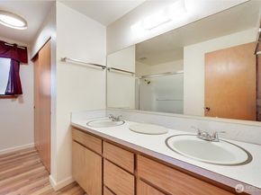 2601 2nd Avenue E, Port Orchard WA 98366