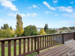 2601 2nd Avenue E, Port Orchard WA 98366