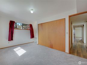 2601 2nd Avenue E, Port Orchard WA 98366