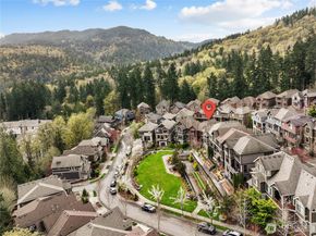 2262 NW Fall Line Lane, Issaquah WA 98027