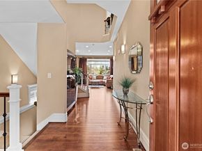 2262 NW Fall Line Lane, Issaquah WA 98027