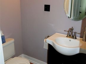 1921 44 Avenue SW, Seattle WA 98116