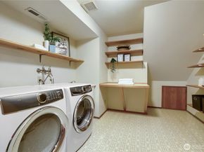 20525 NE 68th Street, Redmond WA 98053