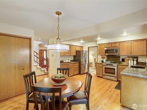 20525 NE 68th Street, Redmond WA 98053