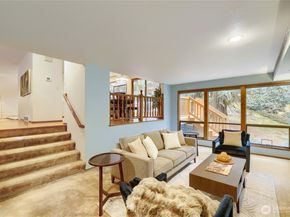 20525 NE 68th Street, Redmond WA 98053