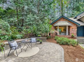 20525 NE 68th Street, Redmond WA 98053
