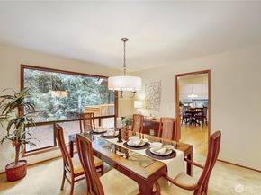 20525 NE 68th Street, Redmond WA 98053