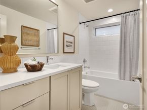 1410 N 47th Street A, Seattle WA 98103