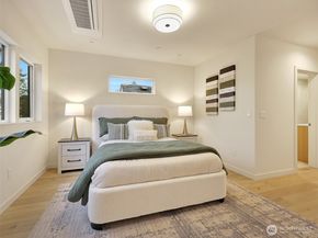 1410 N 47th Street A, Seattle WA 98103