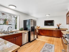 10816 183rd Avenue NE, Redmond WA 98052