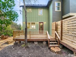 4586 22nd Avenue SW, Seattle WA 98106