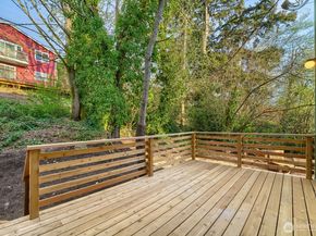 4586 22nd Avenue SW, Seattle WA 98106