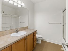 19102 20th Drive SE B206, Bothell WA 98012