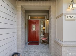 12652 Sun Break Way NE, Redmond WA 98053