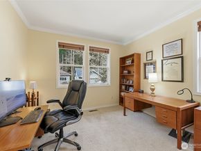12652 Sun Break Way NE, Redmond WA 98053